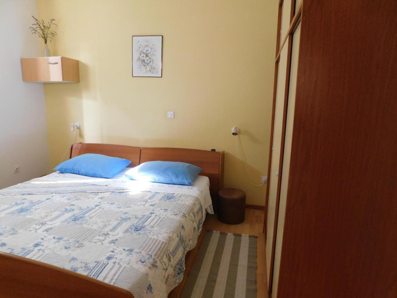 Apartment Neda Z-Velika Okucnica, Besplatni Parking I Opticki Wi-Fi Лабин Екстериор снимка