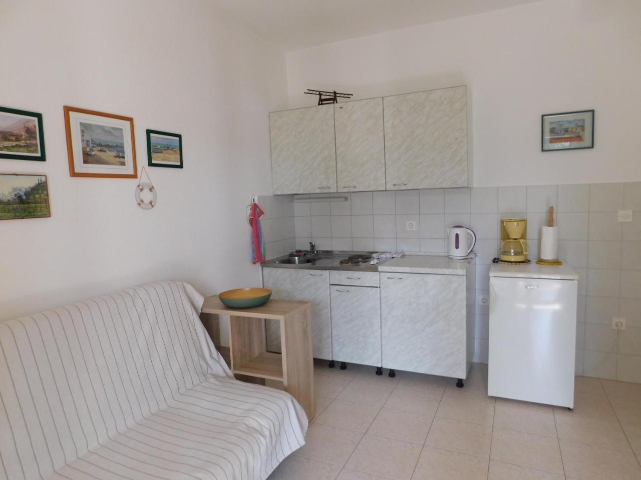 Apartment Neda Z-Velika Okucnica, Besplatni Parking I Opticki Wi-Fi Лабин Екстериор снимка